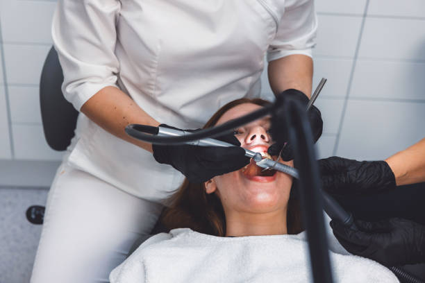 Best Broken or Cracked Tooth Emergency Dentist in Schulenburg, TX